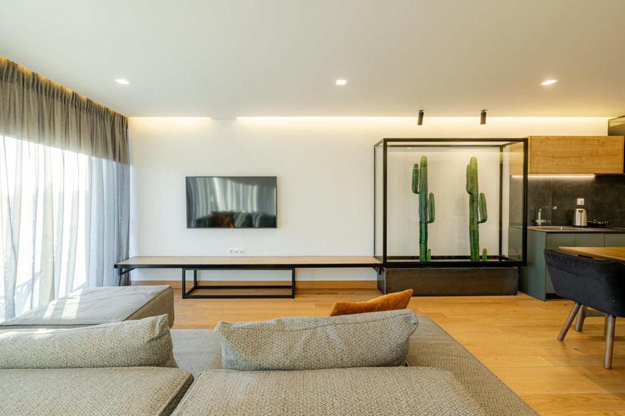 Earth Boutique Apartments Next To Stavros Niarchos Athena Bagian luar foto