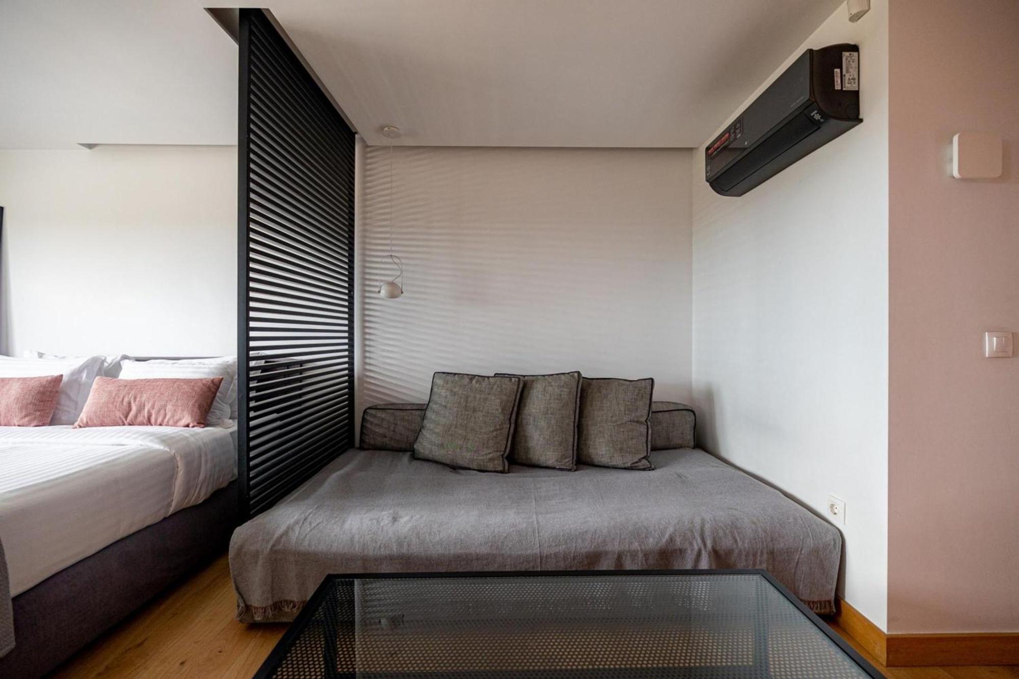 Earth Boutique Apartments Next To Stavros Niarchos Athena Bagian luar foto