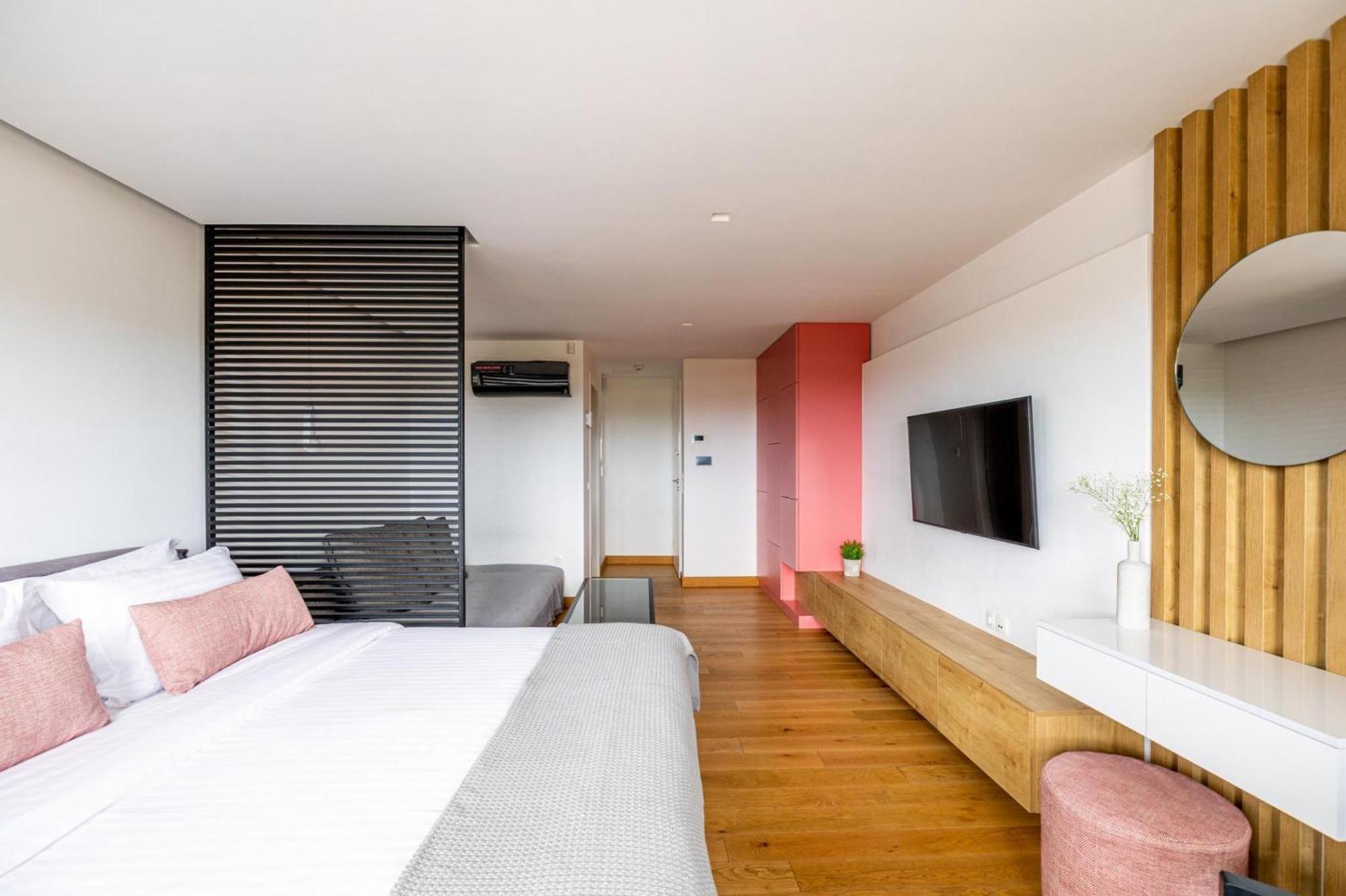 Earth Boutique Apartments Next To Stavros Niarchos Athena Bagian luar foto